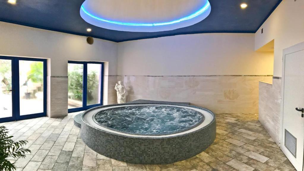 Hotel Terme Eden Абано Терме Екстериор снимка