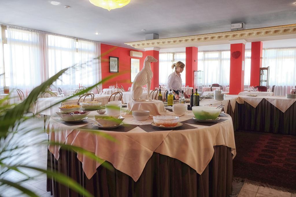 Hotel Terme Eden Абано Терме Екстериор снимка