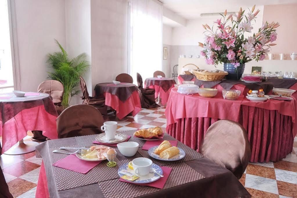 Hotel Terme Eden Абано Терме Екстериор снимка
